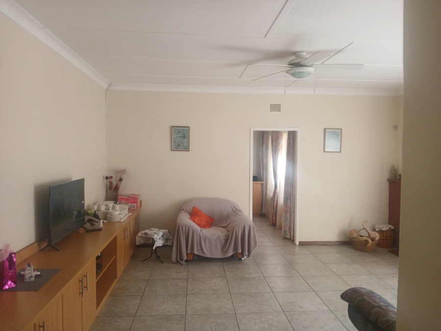 3 Bedroom Property for Sale in Verwoerdpark Northern Cape